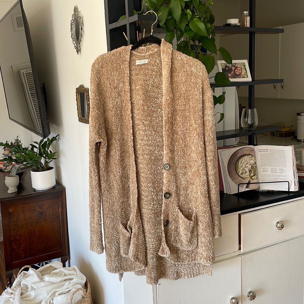 Abercrombie and fitch soft cozy button sweater size extra small/small